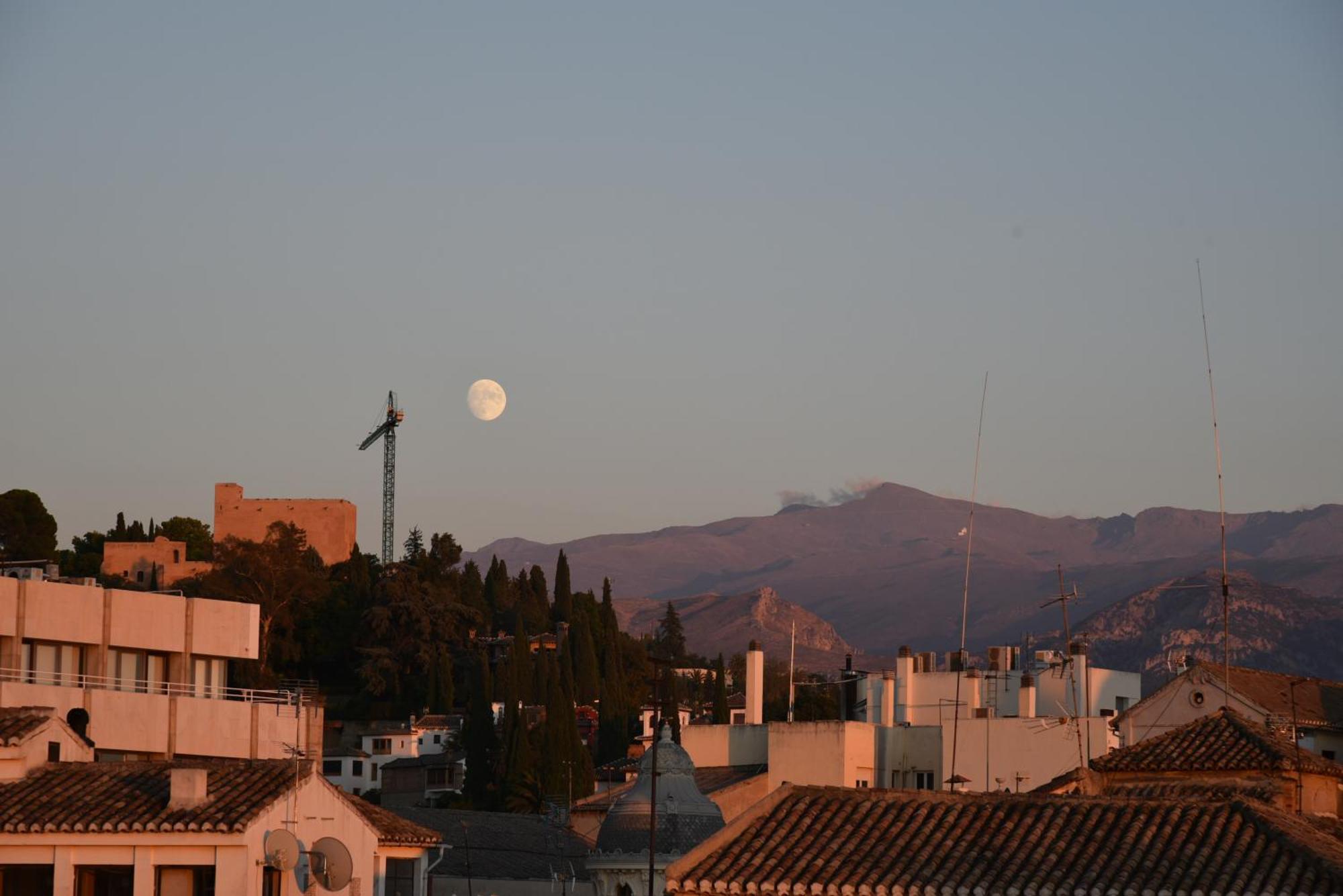 Atico Panorama Catedral Apartment Granada Exterior photo